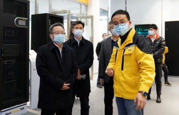 蘇州市相城區(qū)區(qū)委書記顧海東率隊走訪黑盾股份